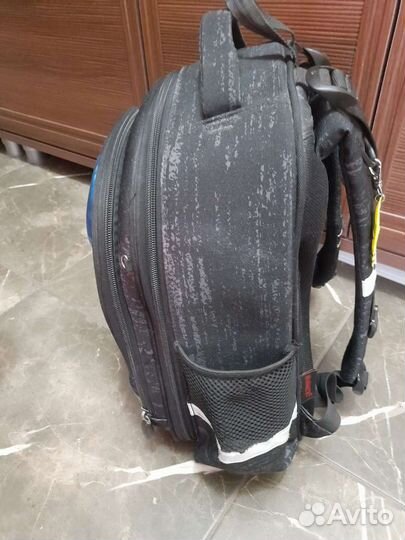 Школьный рюкзак