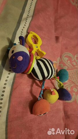 Игрушка на коляску