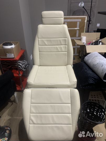 Кушетка косметологическая