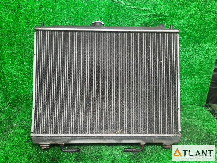 Радиатор основной mitsubishi pajero