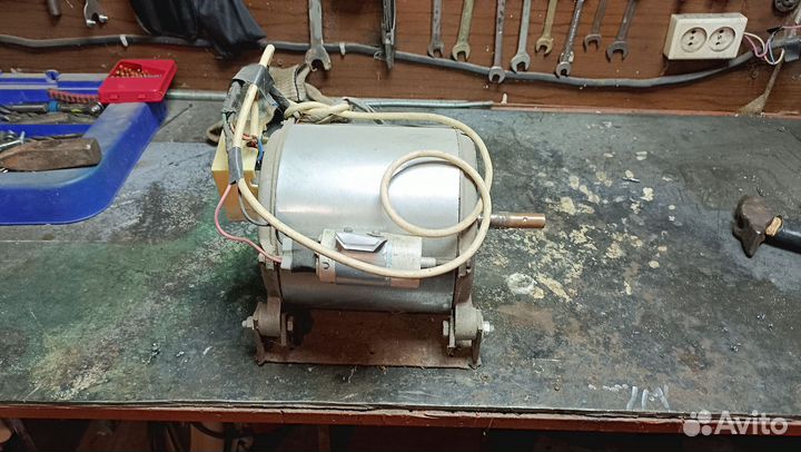 Мотор электрический 600W