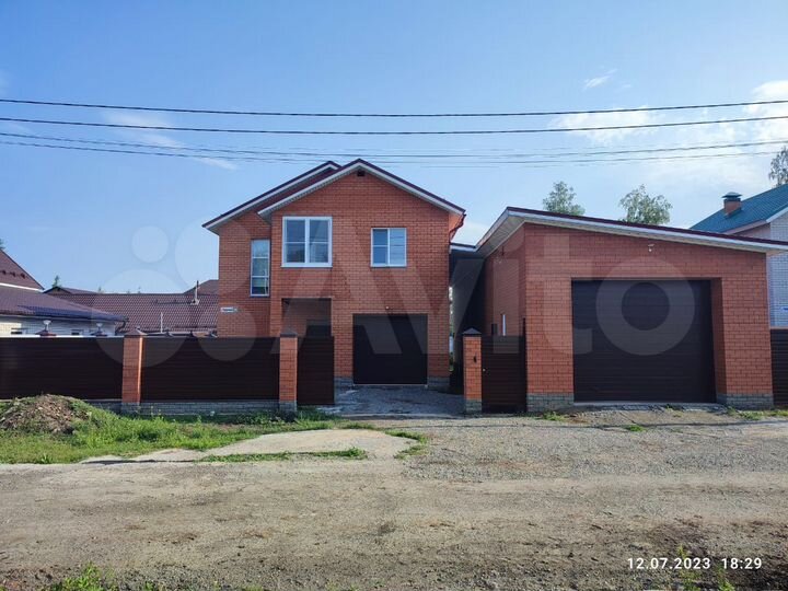 Дом 152 м² на участке 8,7 сот.