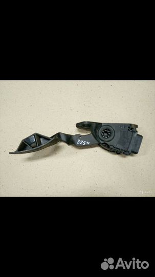 Педаль газа Suzuki SX4