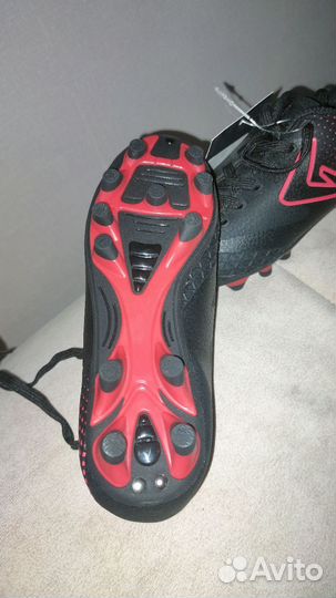 Футбольные бутсы