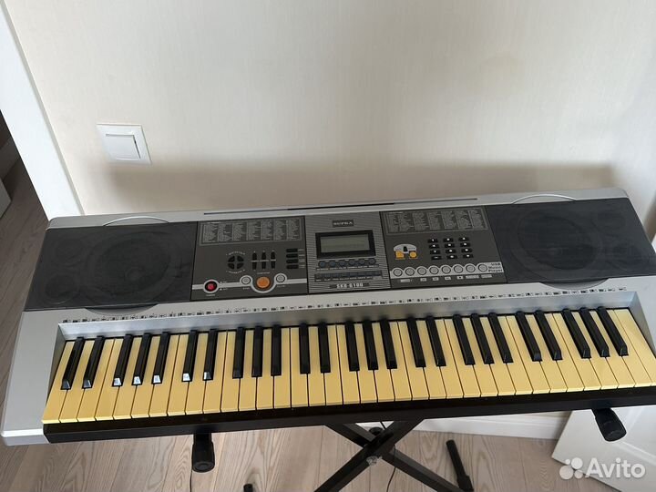 Синтезатор