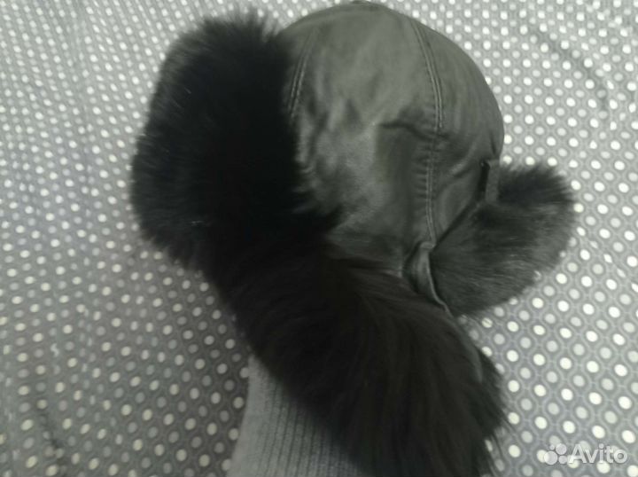 Шапка кожаная