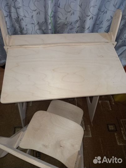 Растущая парта и стул