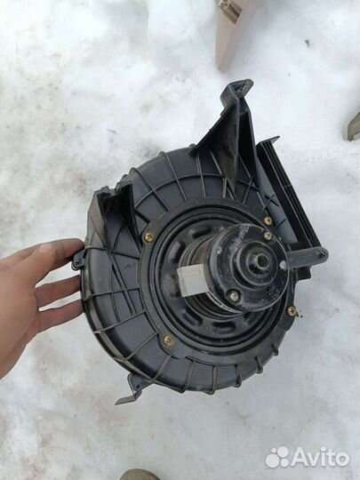 Корпус вентилятора печки в сборе в Hover