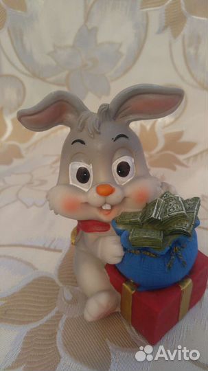 Копилка Зайчик с мешком денег