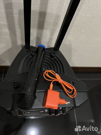 Bluetooth колонка напольная,MP3 player,караоке