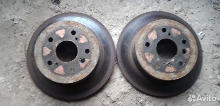 Задние тормозные диски камри 50