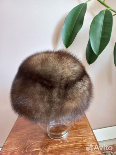 Шапка из соболя женская