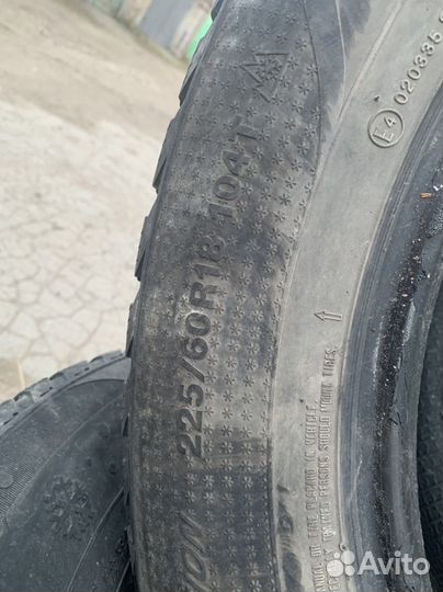 Kumho I'Zen RV Stud KC16 225/60 R18 104T