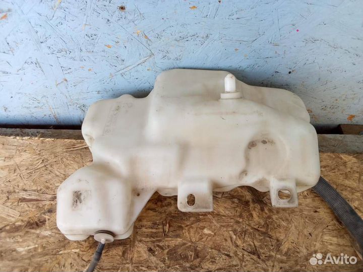 Бачок омывателя BMW E39