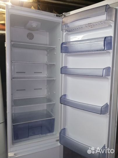Холодильник бу Beko