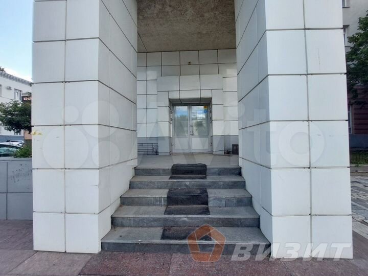 Торговое помещение на 1-й линии ул. Авроры