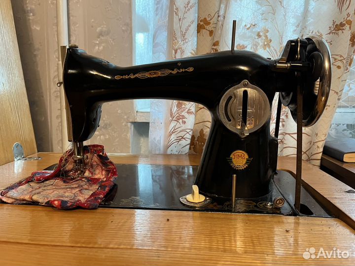 Швейная машинка пмз им. Калинина