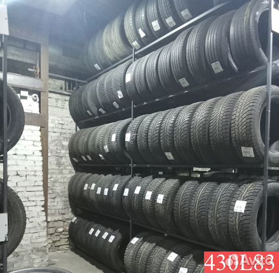 Kumho Solus KH17 215/50 R17 93P