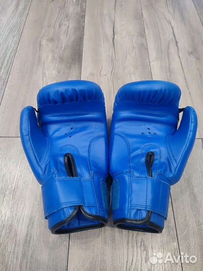 Боксерские перчатки 12 oz