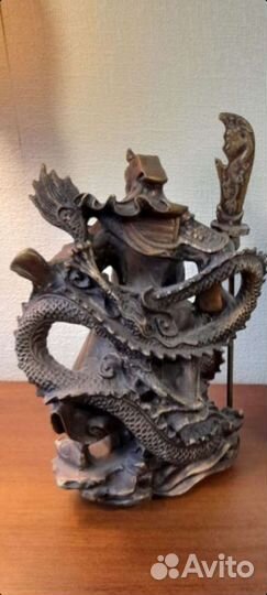 Статуэтки из бронзы