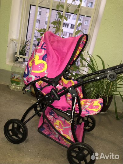 Игрушечная коляска