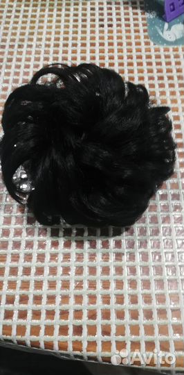 Резинка,шиньон новый