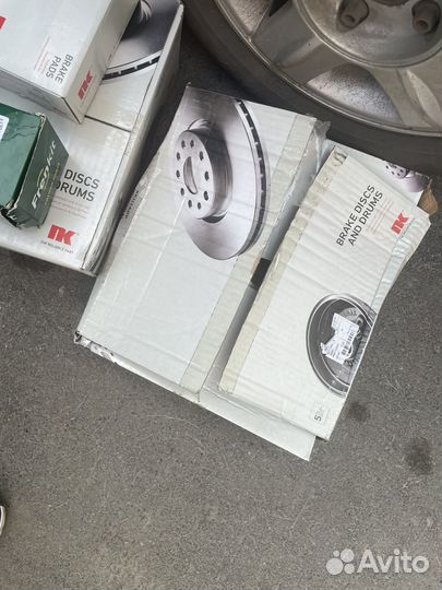 Комплект тормозных дисков и колодок Honda Accord