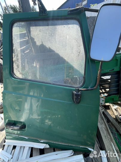 Дверь на маз