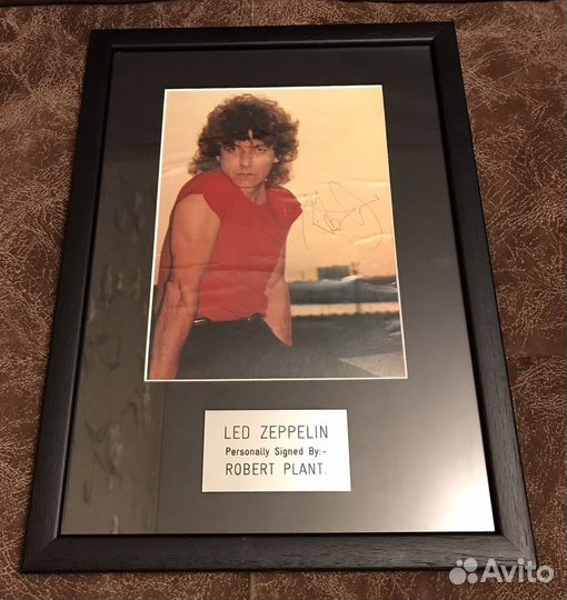 Автограф Robert Plant - Led Zeppelin