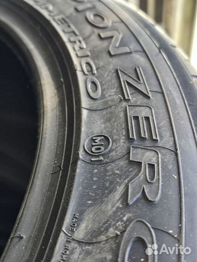 Pirelli Scorpion Zero Asimmetrico 285/45 R21 113W