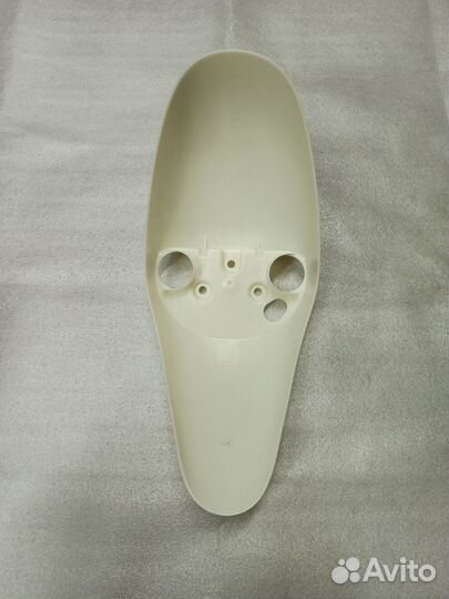 Крыло переднее Suzuki Lets 4