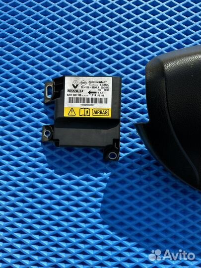 Подушка безопасности в руль Nissan Almera G15