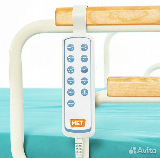 Медицинская кровать для лежачих больных