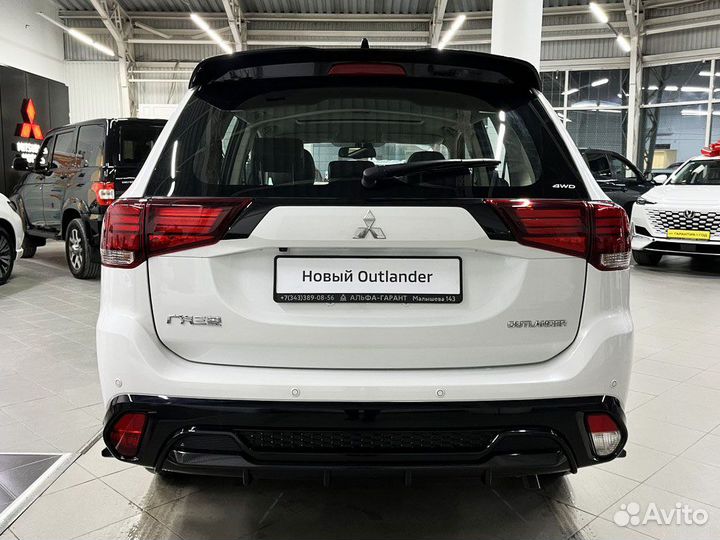 Mitsubishi Outlander 2.4 CVT, 2023