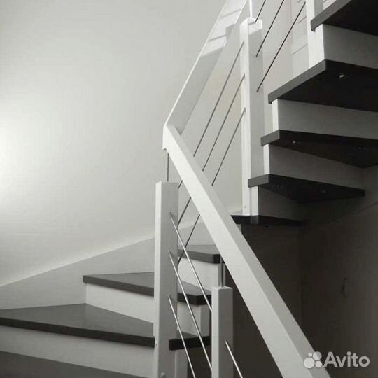Лестница для офиса