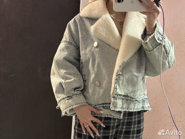 Джинсовая куртка с мехом женская