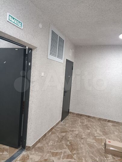 Комната 6 м² в 1-к., 21/24 эт.