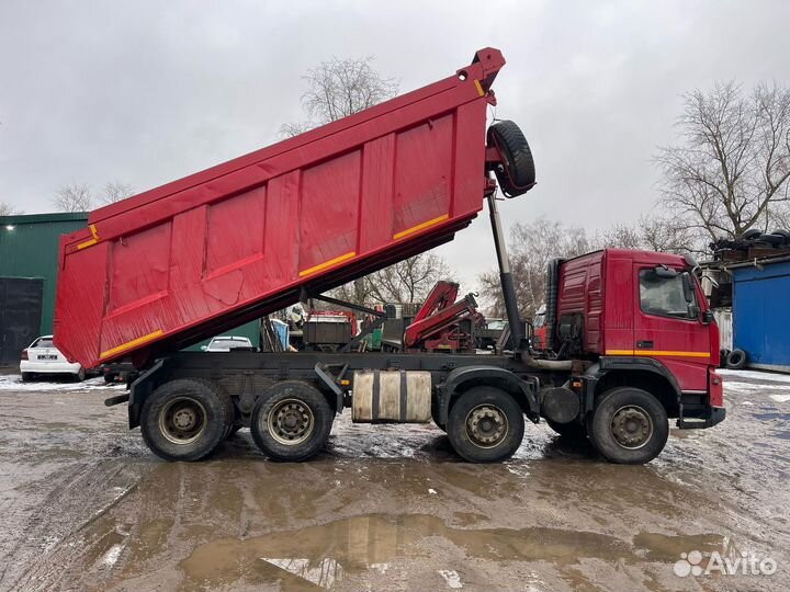 Самосвал 22 м³ Volvo FM Truck 8X4, 2012