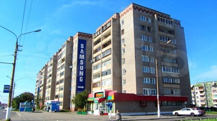 2-к. квартира, 55 м², 4/9 эт.