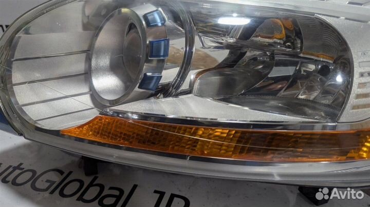 Фара левая Ford Kuga