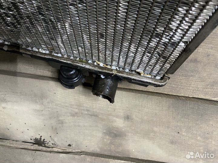 Радиатор toyota dyna 5 L