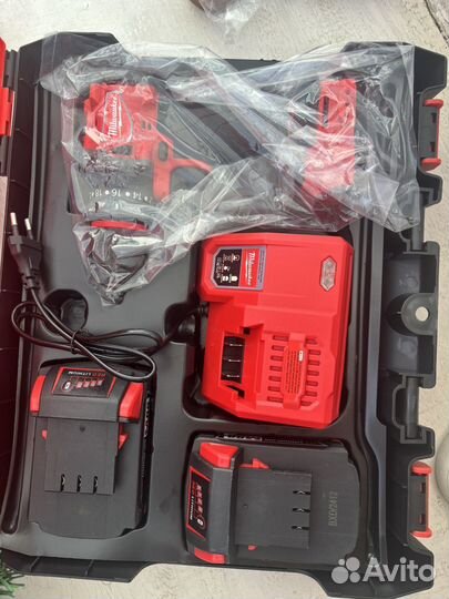 Шуруповерт milwaukee m88