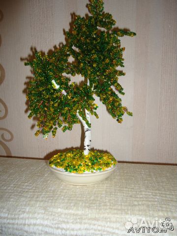 Деревья из бисера