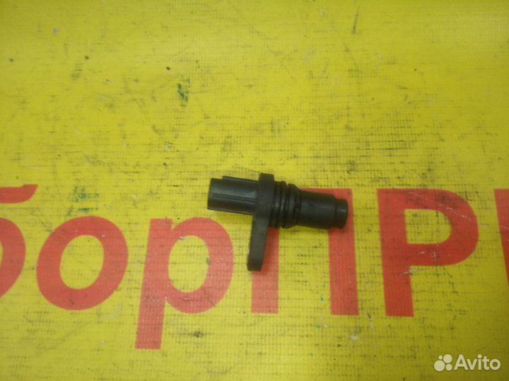 Датчик положения распредвала Toyota Corolla 2zrfe