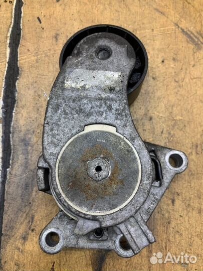 Ролик натяжной Ford Focus 2 gpda 2009