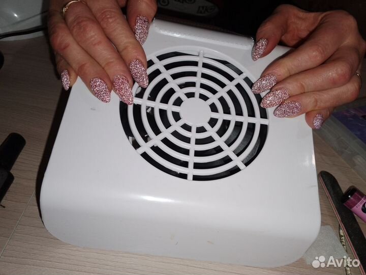 Наращивание ногтей