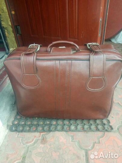 Чемодан саквояж СССР кожанный новый
