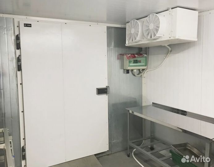 Дверь для холодильной и морозильной камеры