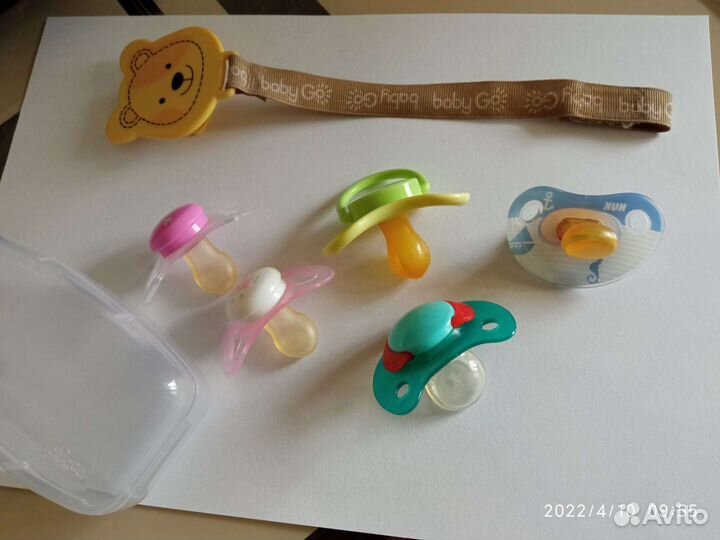 Пустышки Chicco, Nuk/ держатель BabyGo