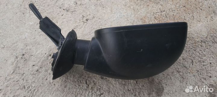 Зеркало левое Рено Логан 1